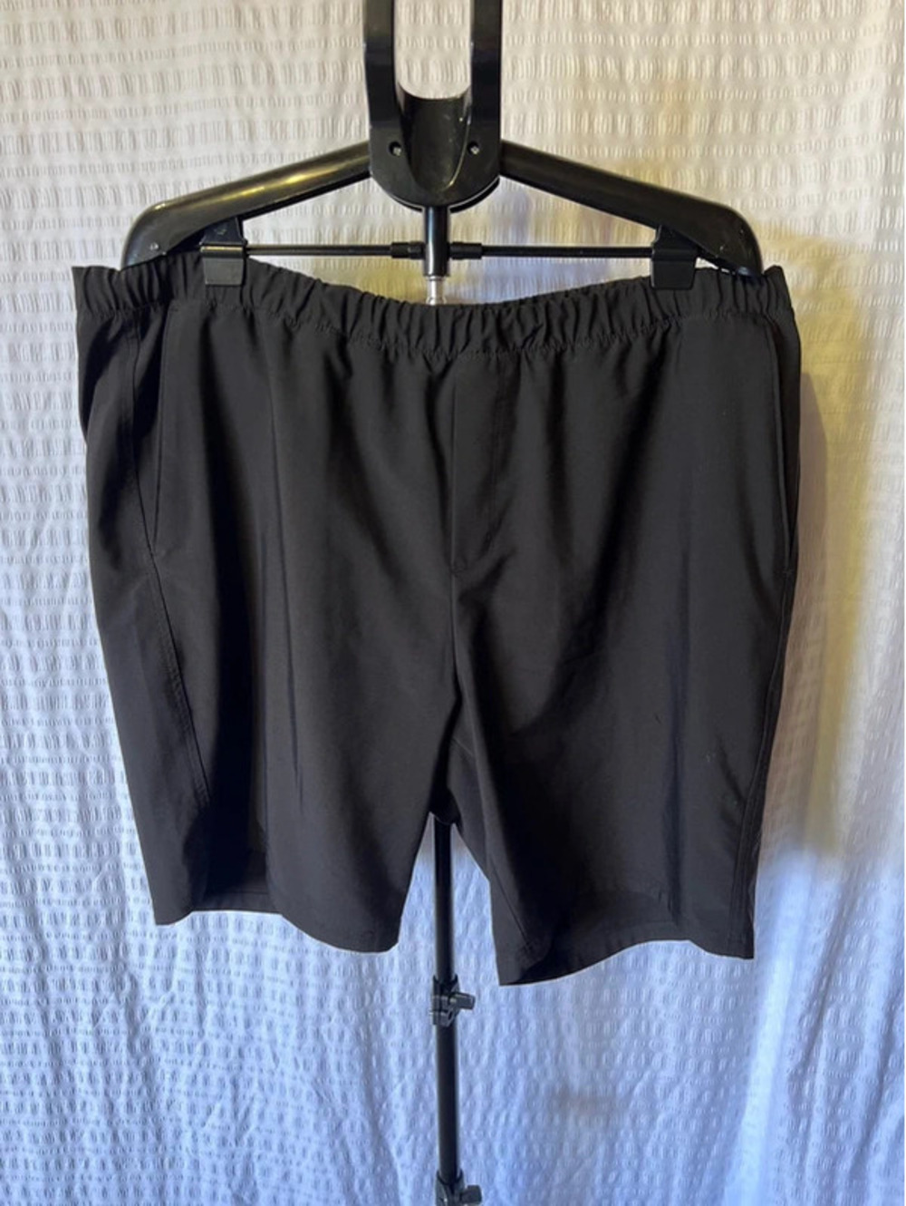 Men’s XXL Athletic Lightweight Shorts
